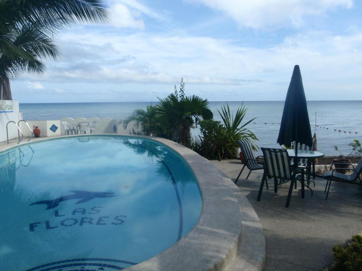 Las Flores Beachside Hotel Catmon Eksteriør bilde
